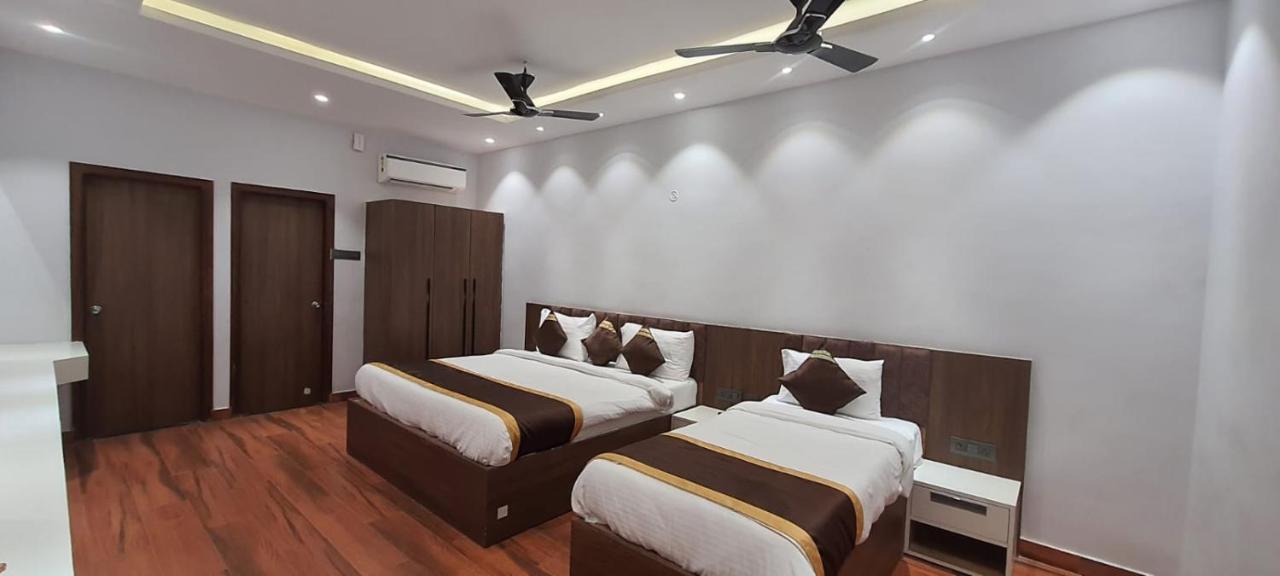 Hotel Citrus Lucknow Eksteriør billede